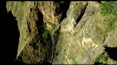 日本先行版預告片