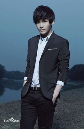 李煒