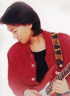 黃家駒