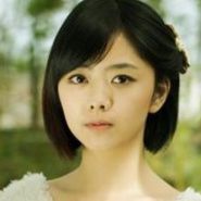 譚松韻