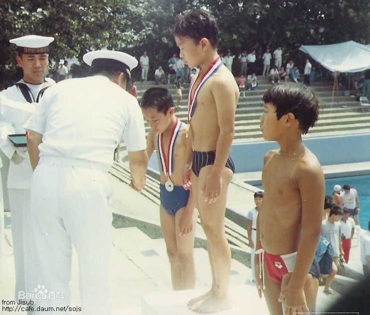 http://www.omega3-ala.com/pics/star/pic/02d4d3fa8caa4a539ca7d453c45df58f.jpg