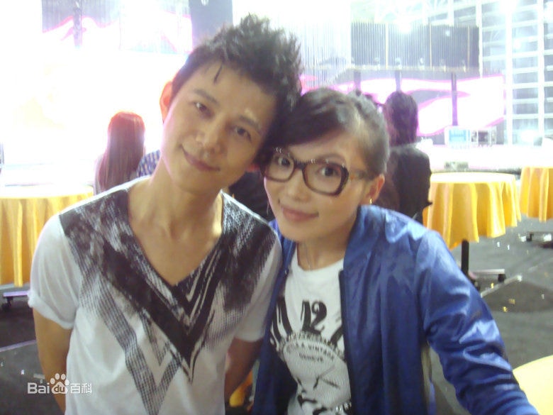 http://www.omega3-ala.com/pics/star/pic/0958c1bc7f05ec98df1fa424b2ce126a.jpg