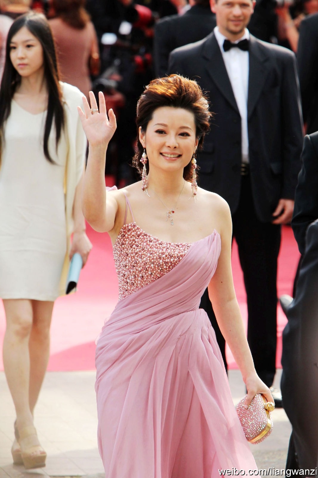 http://www.omega3-ala.com/pics/star/pic/15a4fe6cfcb6bdd3097a8874af01fd60.jpg