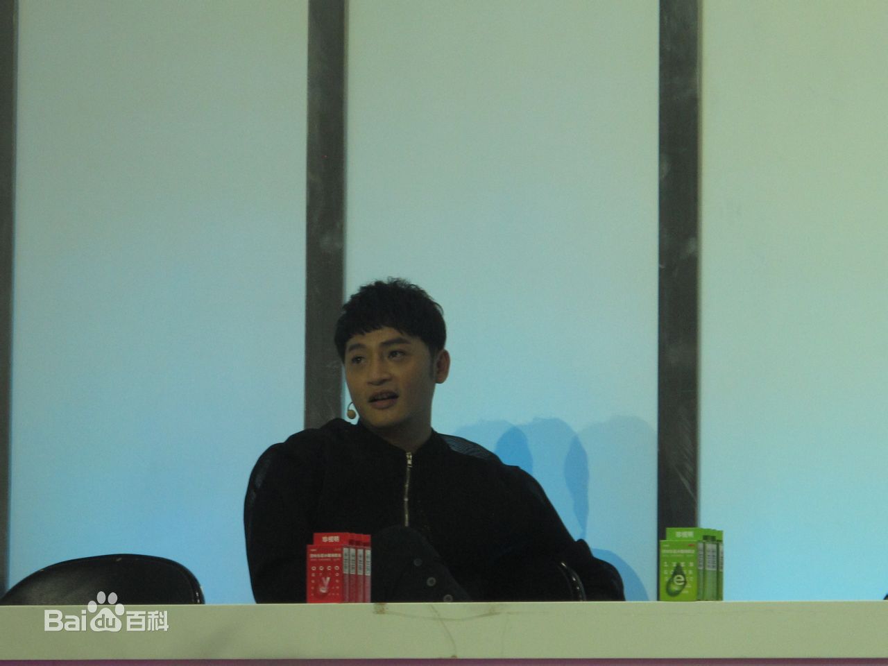 http://www.omega3-ala.com/pics/star/pic/1b55a22371eafe8b5537fddeb1330ec3.jpg
