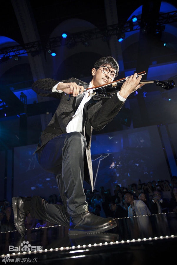 http://www.omega3-ala.com/pics/star/pic/2c665d4a4f73ed205c803b76c6309682.jpg