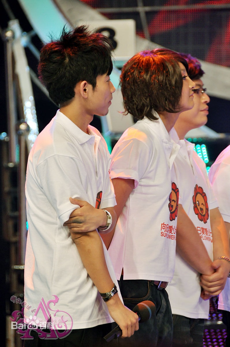http://www.omega3-ala.com/pics/star/pic/31b176e8431f4a1ce55e560e010abdb1.jpg