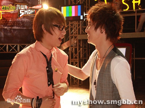 http://www.omega3-ala.com/pics/star/pic/382e3dedbdfe4b5b9f35775f0fbe8d79.jpg