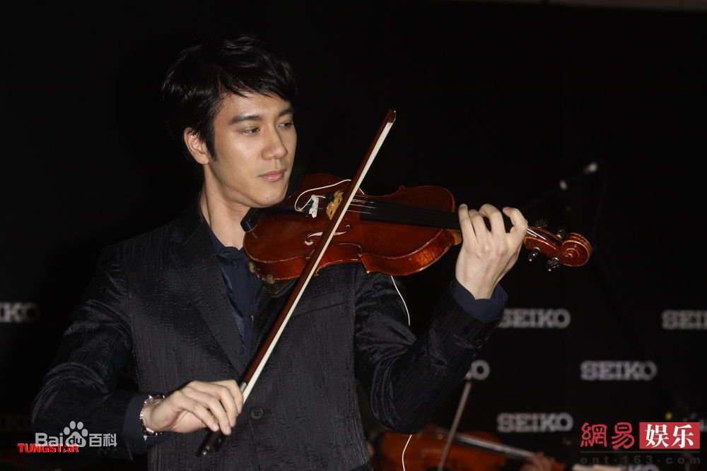 http://www.omega3-ala.com/pics/star/pic/3f3c6e0c4fa8dd65a1fe4f0007e53e31.jpg