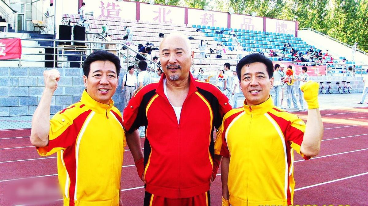 http://www.omega3-ala.com/pics/star/pic/4b80405c245e66c869b889ee64b3041d.jpg