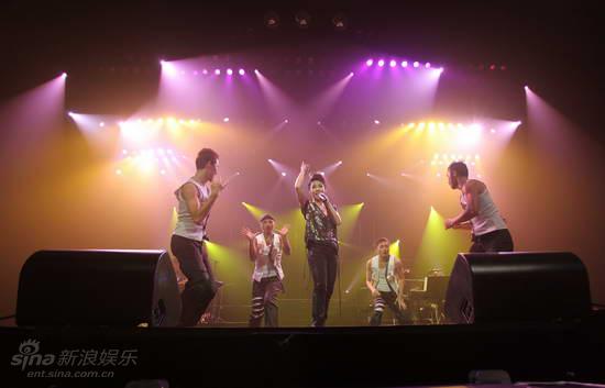 http://www.omega3-ala.com/pics/star/pic/6d6ff4217a7752f32012e8cb2a7a09ee.jpg