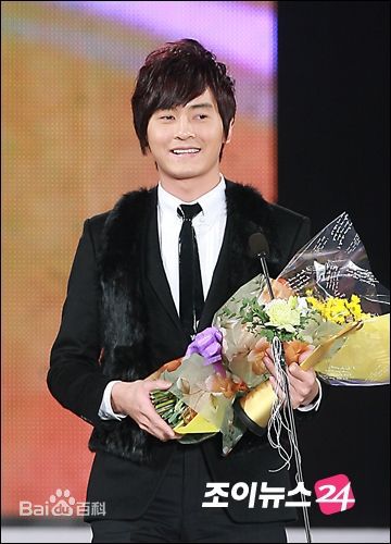 http://www.omega3-ala.com/pics/star/pic/71a7261362f59ba1206c5cedf87c4726.jpg