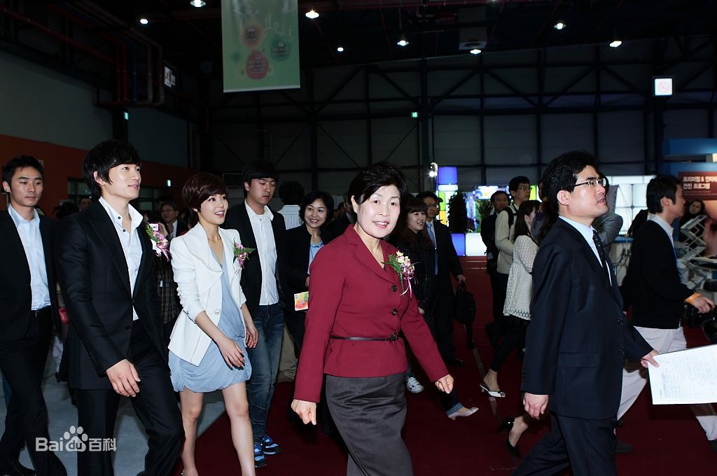 http://www.omega3-ala.com/pics/star/pic/8f6a735605d6071e5b7360c53c80c0c7.jpg