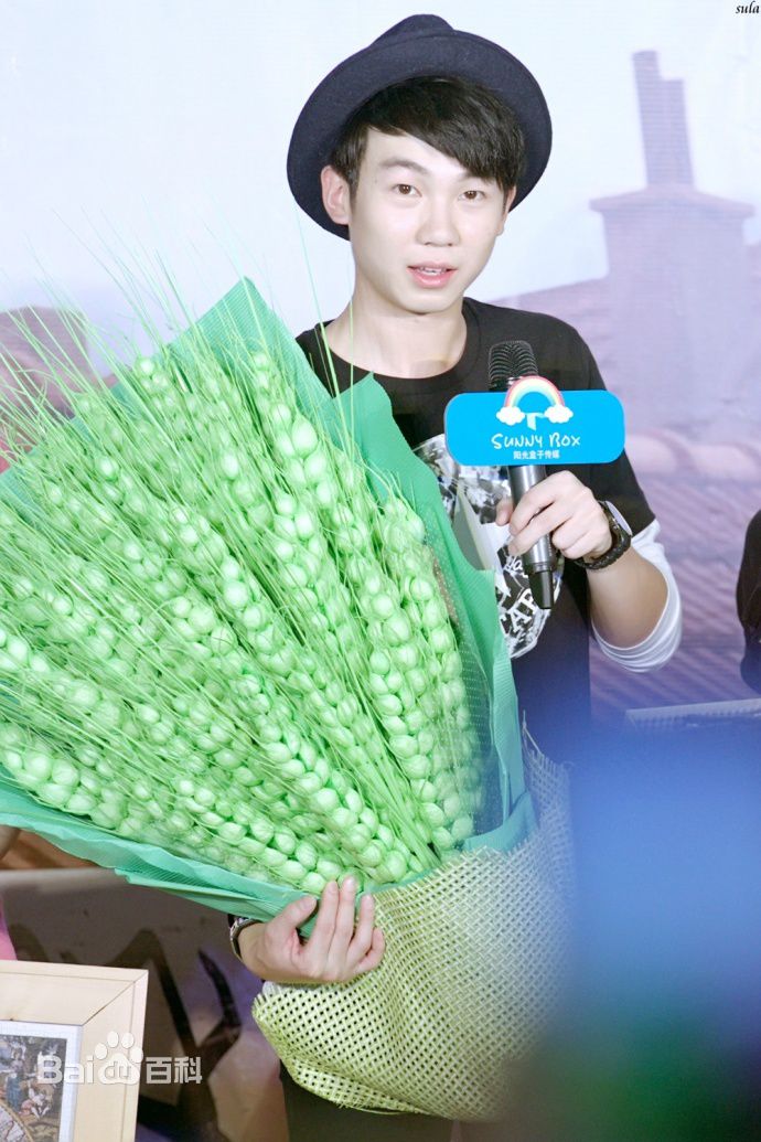 http://www.omega3-ala.com/pics/star/pic/9dbcf8754a325e2e3f73a1e77fc7fa1b.jpg