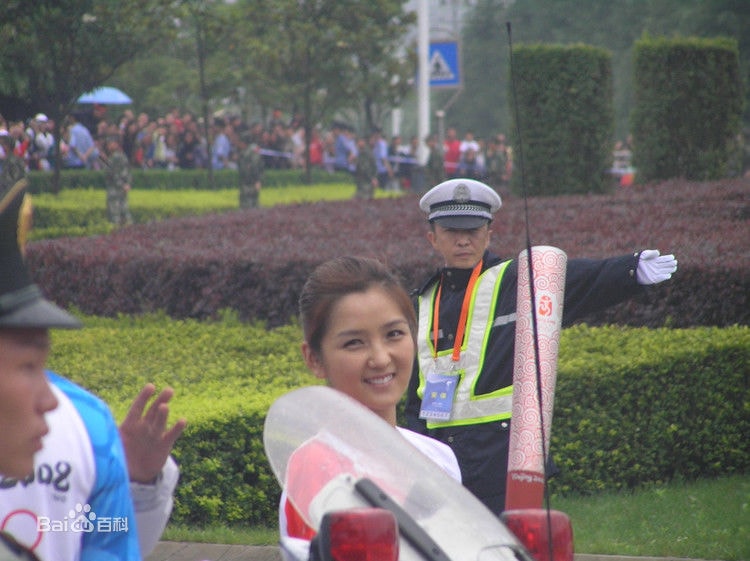 http://www.omega3-ala.com/pics/star/pic/c5e24f0a69f078b5a6d8c35d4f8a929c.jpg