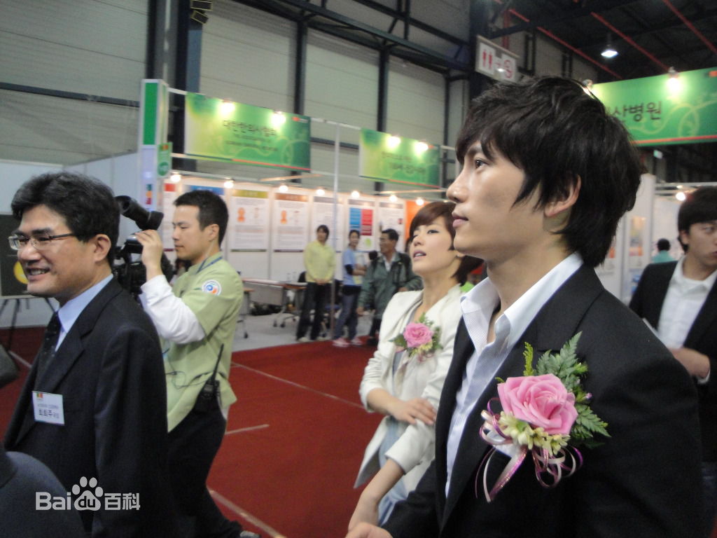 http://www.omega3-ala.com/pics/star/pic/c75d6649108bd60090b920e1a4accd00.jpg
