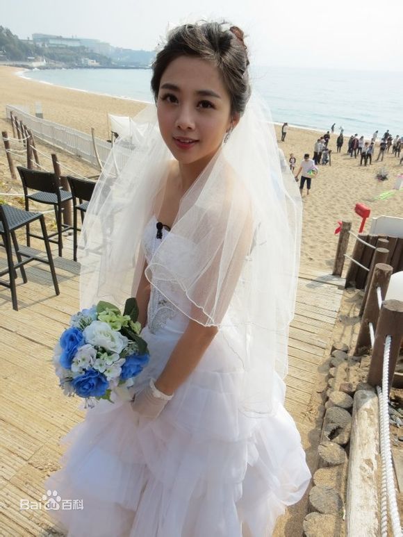 http://www.omega3-ala.com/pics/star/pic/e8b1566919fd0ef2a237fc500f7bcd5d.jpg