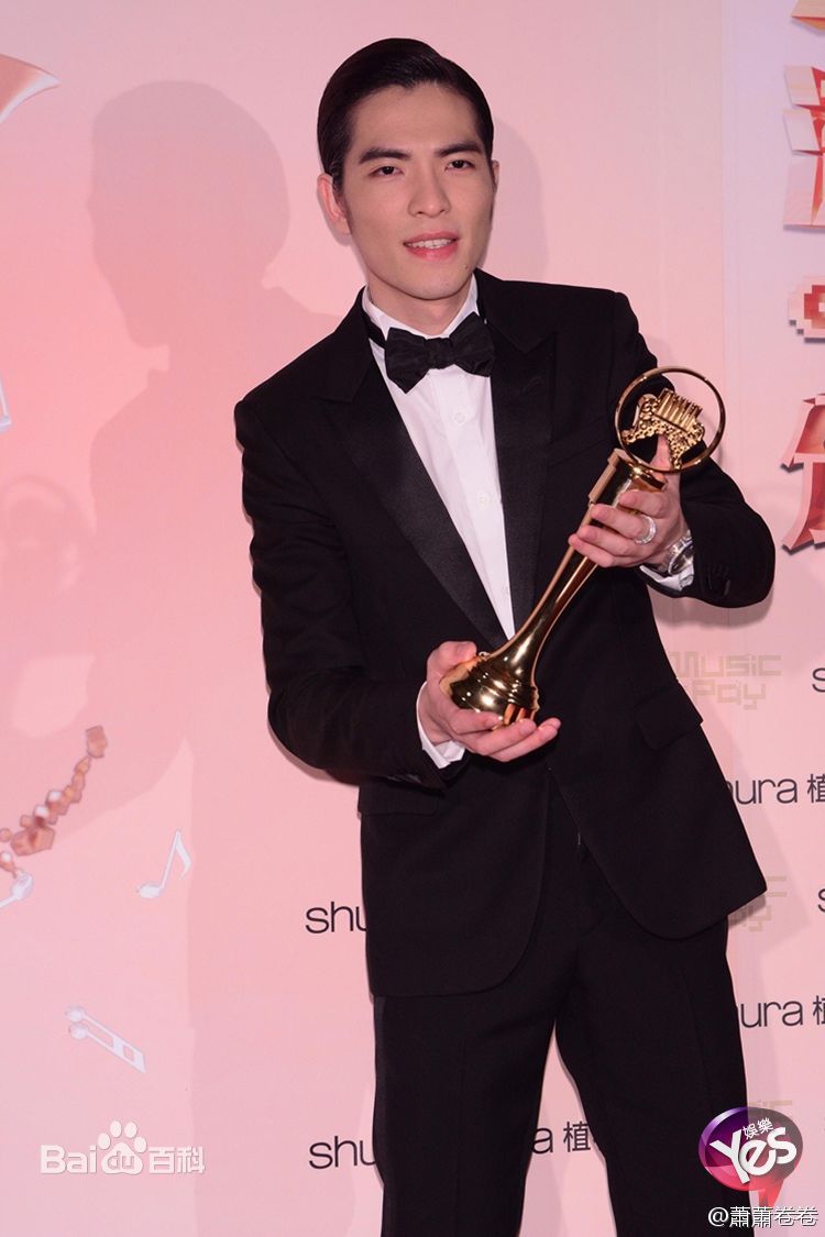 http://www.omega3-ala.com/pics/star/pic/f7ea5df2e07e6803932c3b83b6fa65e2.jpg